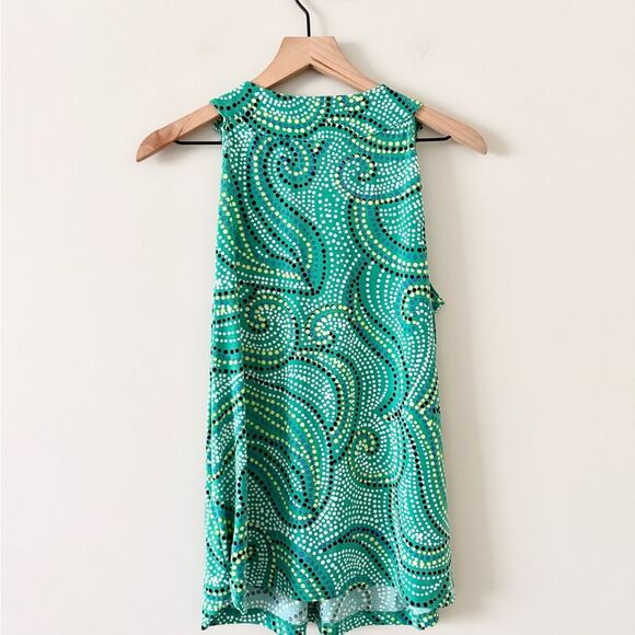 Rafaella Ruffle Front Sleeveless Top in Green and Multi Dot Size L - Picture 5 of 5